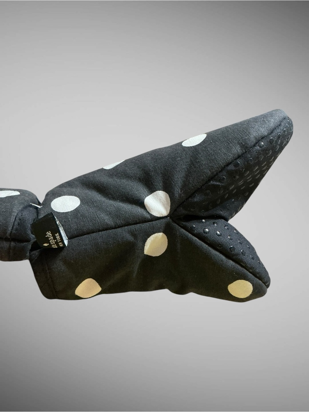 Kate Spade New York Black Polka Dot Mini Oven Mitts Set of 2 NWT